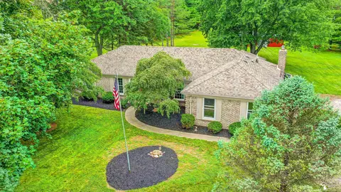13485 N Suder, La Salle, MI 48145
