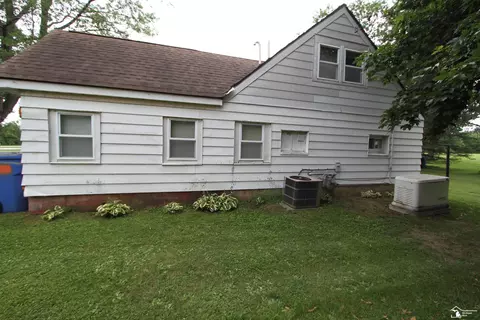3707 Vivian, Monroe, MI 48162 photo 7