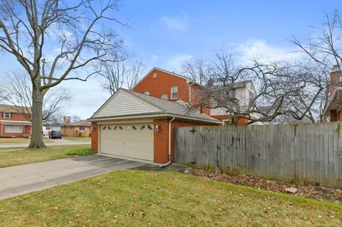 31161 Spring Ct E, Fraser, MI 48026 photo 21