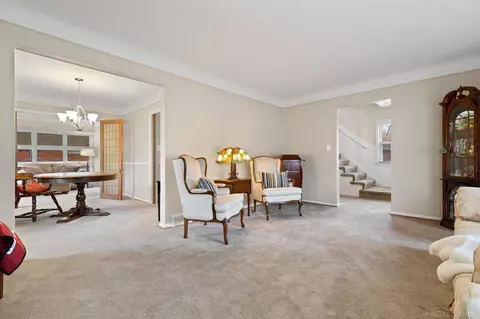 31161 Spring Ct E, Fraser, MI 48026 photo 8