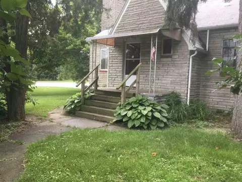 4514 E Ct, Burton, MI 48509
