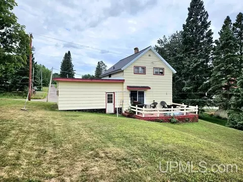 8200 Milll, Ramsay, MI 49959 photo 31