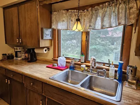 8200 Milll, Ramsay, MI 49959 photo 11