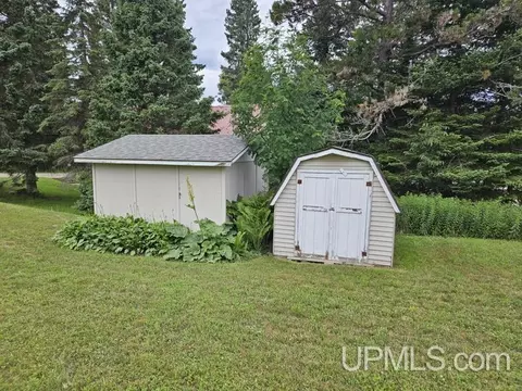 8200 Milll, Ramsay, MI 49959 photo 30