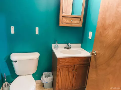 716 Cleveland, Ishpeming, MI 49849 photo 15