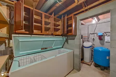 11250 E Potter, Davison, MI 48423 photo 32