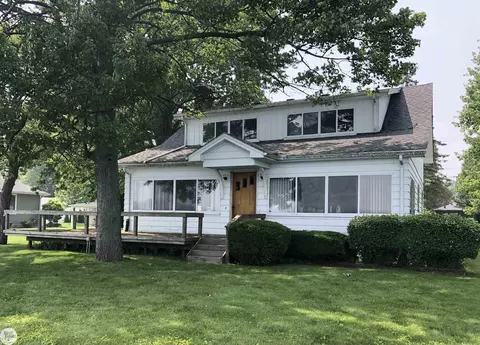 763 S Water, Marine City, MI 48039
