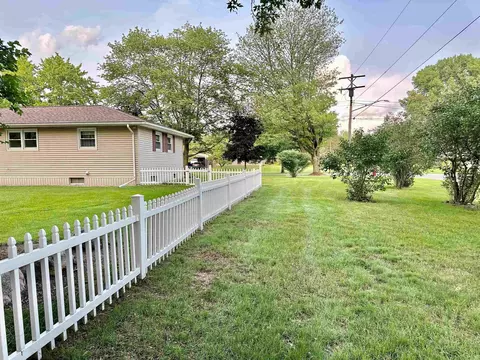 618 S Silverleaf, Gladwin, MI 48624 photo 27