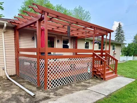 618 S Silverleaf, Gladwin, MI 48624 photo 15