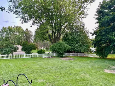 618 S Silverleaf, Gladwin, MI 48624 photo 7