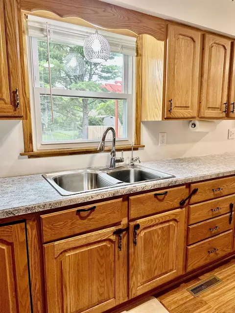 618 S Silverleaf, Gladwin, MI 48624 photo 52