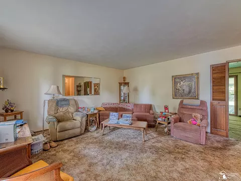 2372 Devonshire, Temperance, MI 48182 photo 11