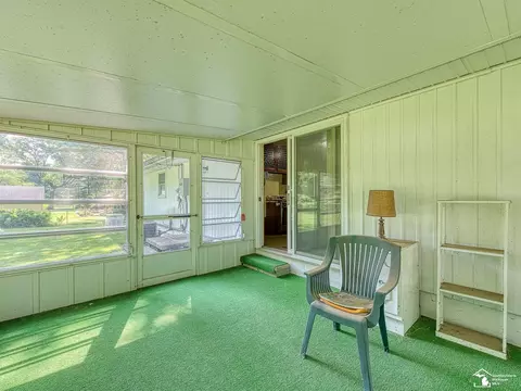2372 Devonshire, Temperance, MI 48182 photo 22