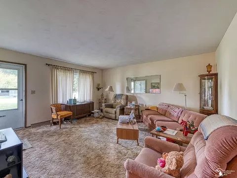 2372 Devonshire, Temperance, MI 48182 photo 12