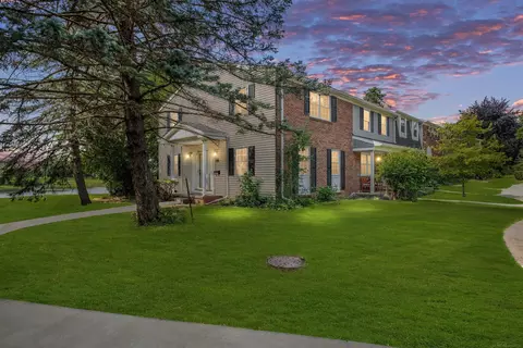 19723 Hayes, Northville, MI 48167