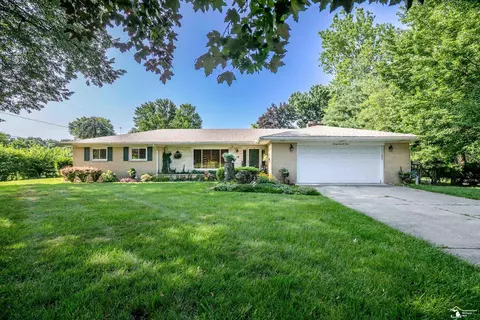 2703 W Smith, Lambertville, MI 48144