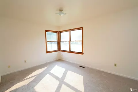 702 Smith, Monroe, MI 48161 photo 17