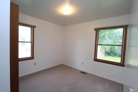 702 Smith, Monroe, MI 48161 photo 26