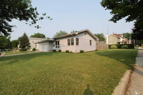 702 Smith, Monroe, MI 48161 photo 5