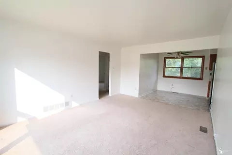 702 Smith, Monroe, MI 48161 photo 22