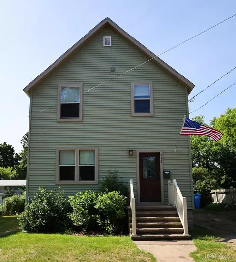 411 Norwood, Marquette, MI 49855