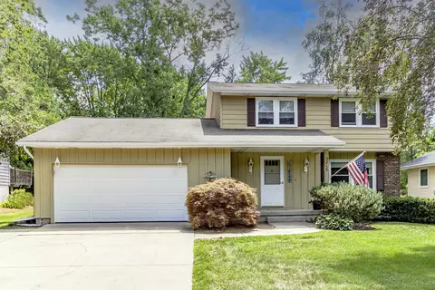 3216 Lawndale, Midland, MI 48642