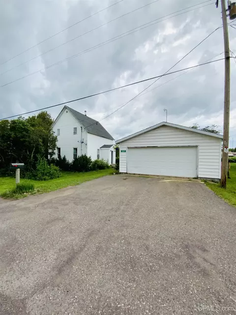 52669 Boston, Hancock, MI 49930