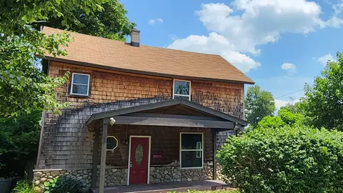 106 N Van Buren, Tecumseh, MI 49286
