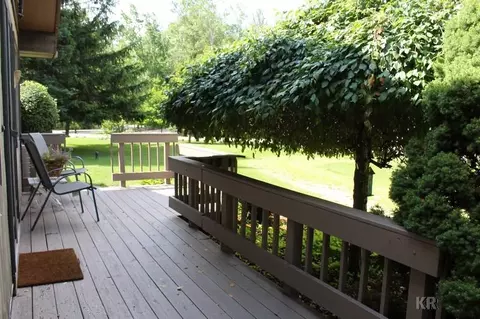 2136 Heather Way, Gladwin, MI 48624 photo 8