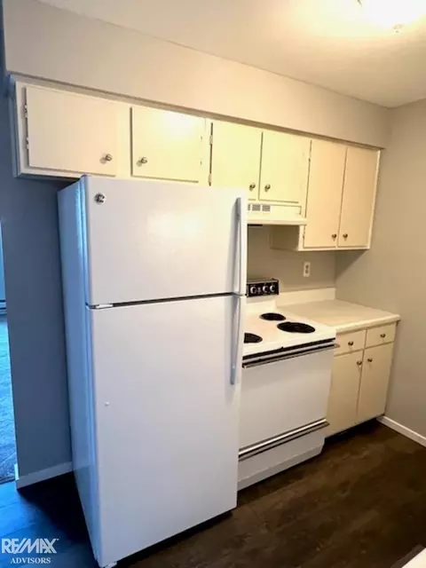 5878 Pointe Tremble, Algonac, MI 48001 photo 9