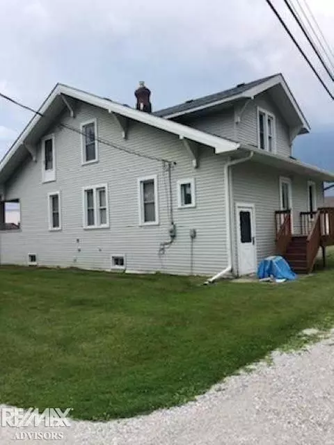 5878 Pointe Tremble, Algonac, MI 48001 photo 2