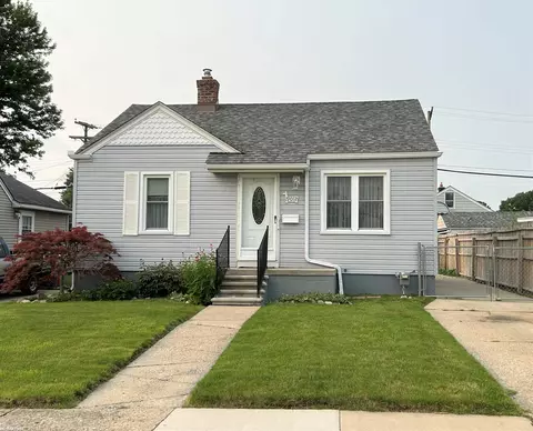 19012 Meier, Roseville, MI 48066