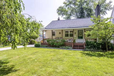 830 N Sixth, Saint Clair, MI 48079