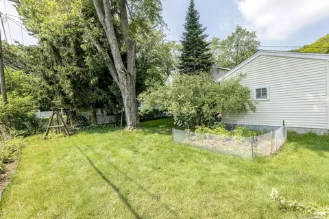 830 N Sixth, Saint Clair, MI 48079 photo 6