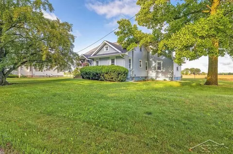 3045 Lone, Freeland, MI 48623