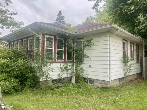 1263 Forest, Flint, MI 48504 photo 2