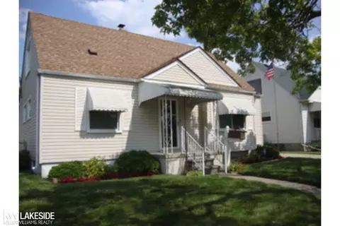 25800 Hayes, Roseville, MI 48066