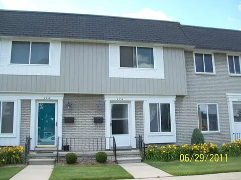 4334 15 Mile, Sterling Heights, MI 48310