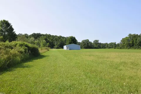 Broadbridge, Ira, MI 48023 photo 5