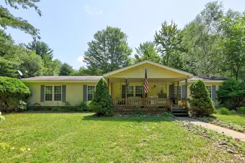 3759 S Ringle, Vassar, MI 48768 photo 2