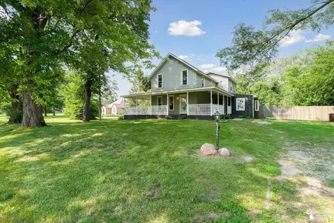 2293 E Hurd, Monroe, MI 48162 photo 4