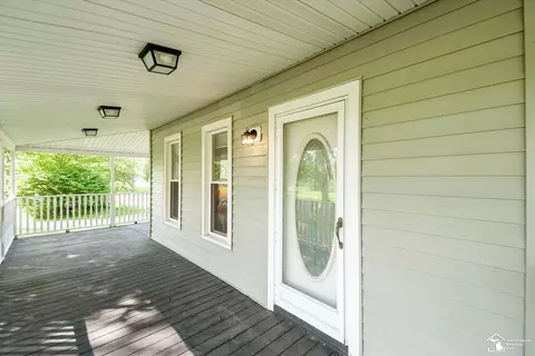 2293 E Hurd, Monroe, MI 48162 photo 7