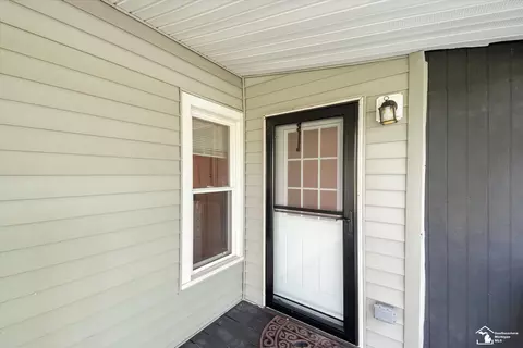 2293 E Hurd, Monroe, MI 48162 photo 63
