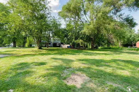 2293 E Hurd, Monroe, MI 48162 photo 57
