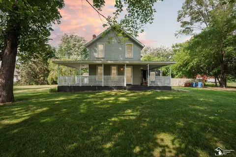 2293 E Hurd, Monroe, MI 48162