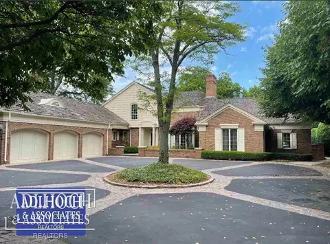 458 Chalfonte, Grosse Pointe Farms, MI 48236