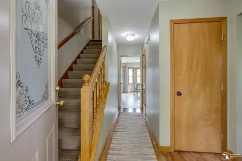 2258 Willow, Temperance, MI 48182 photo 3