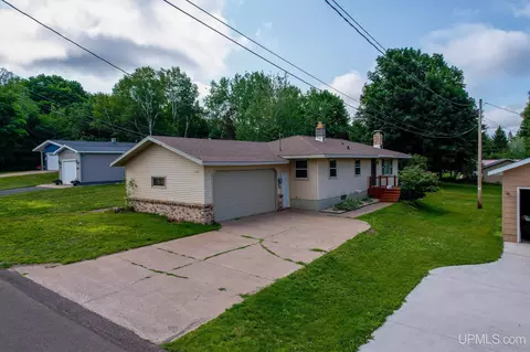 934 Willow, Hancock, MI 49930