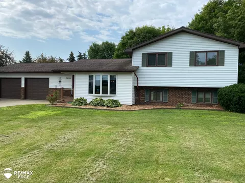 12445 Vasold, Freeland, MI 48623