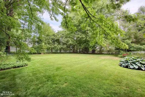 285 Grosse Pointe, Grosse Pointe Farms, MI 48236 photo 41